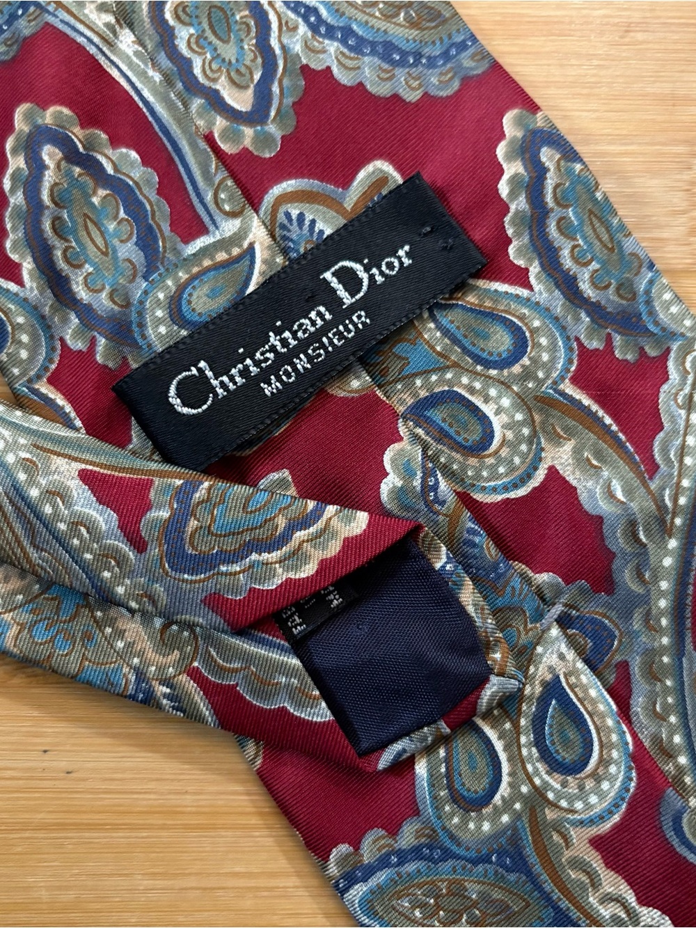 Vintage Christian Dior Monsieur 100% silk Tie Men’s Red Blue Gold Paisley Neck